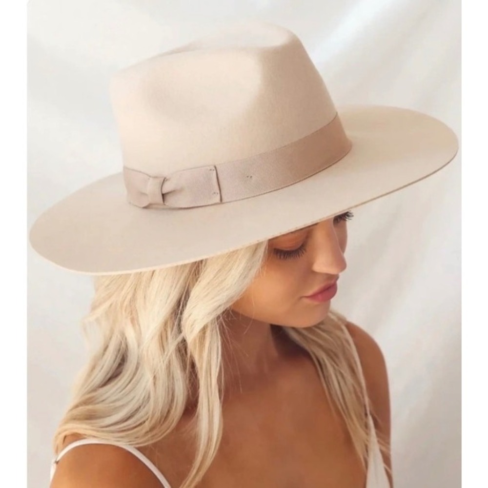 Wyeth Lila Wool Fedora Hat Adjustable Oatmeal Ribbon Rancher Safari Wide Brim
